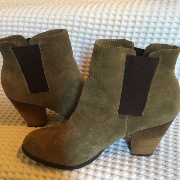 Sole Society Suede Leather Booties size 8 - Picture 2 of 10
